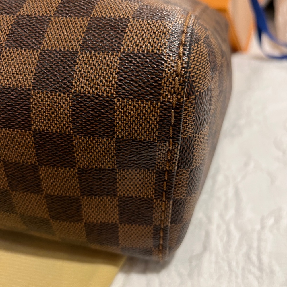 ‼️SOLD ‼️to a beautiful woman 🤎Louis Vuitton Portobello Handbag Damier GM🤎 - Picture 9 of 16